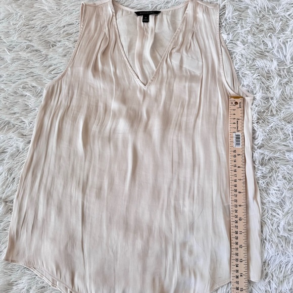 Banana republic size medium. - Picture 12 of 16